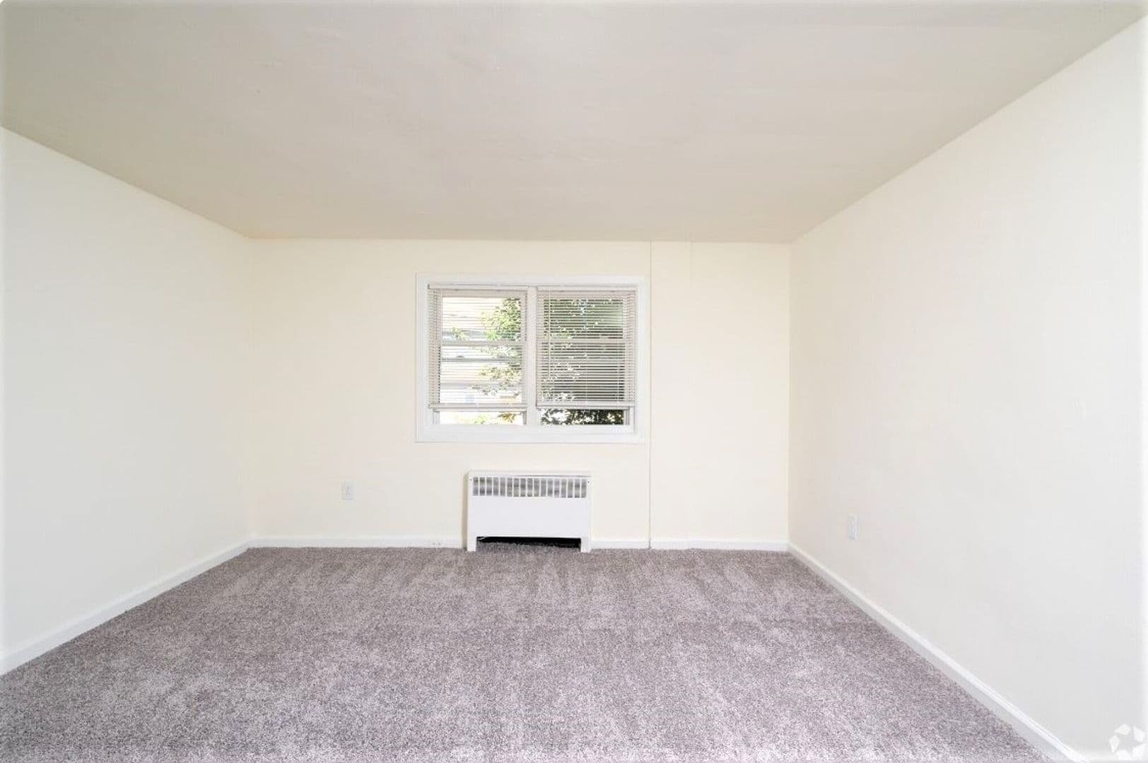 Upper Darby Apartment: 87-89 South State Road