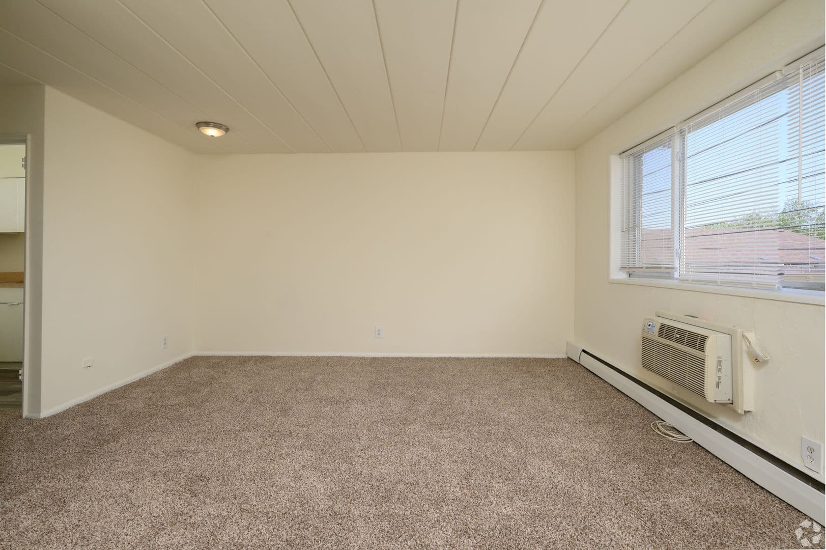 Upper Darby Apartment: 30 S. State Road