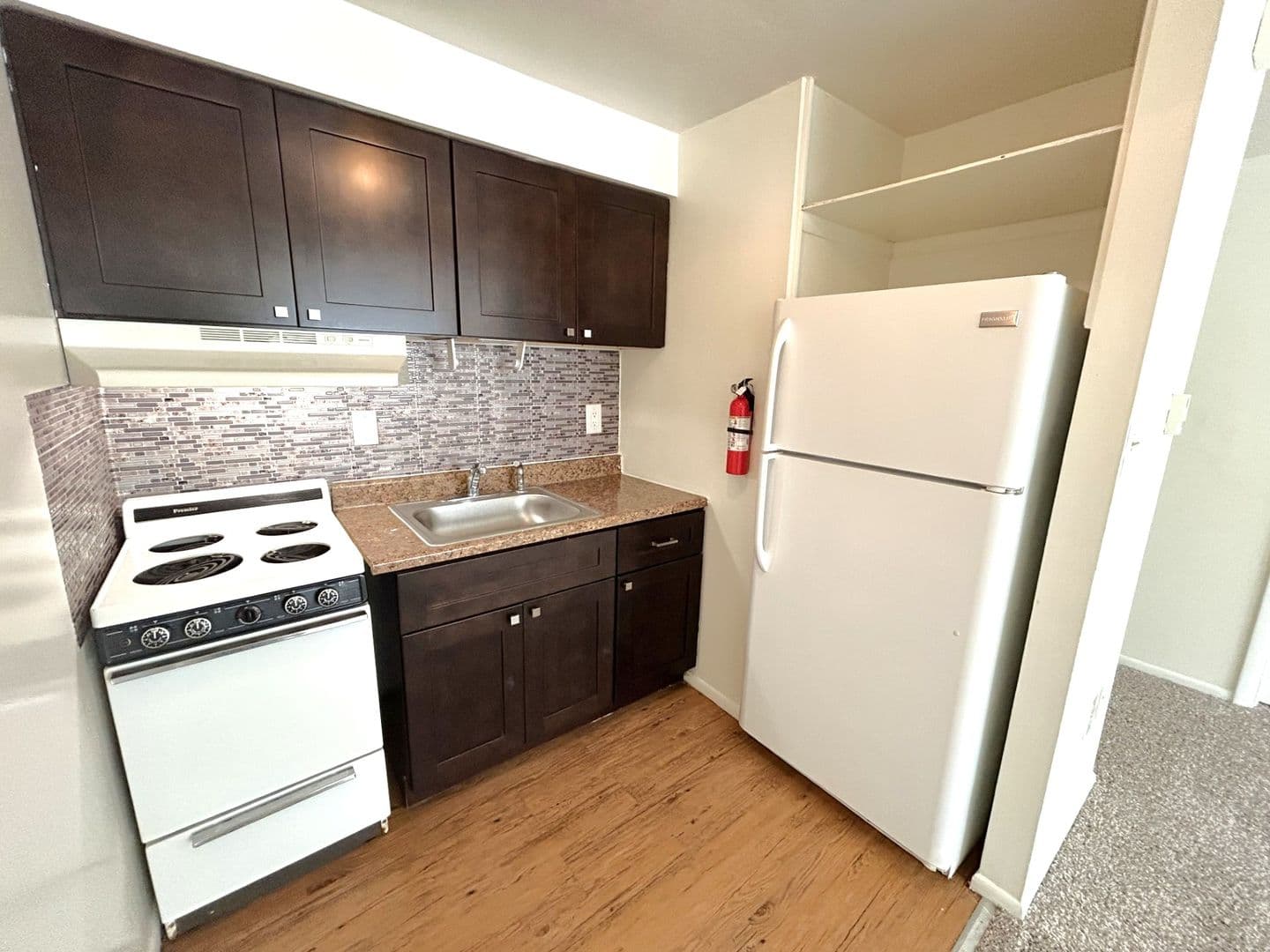 Upper Darby Apartment: 8433 West Chester Pike