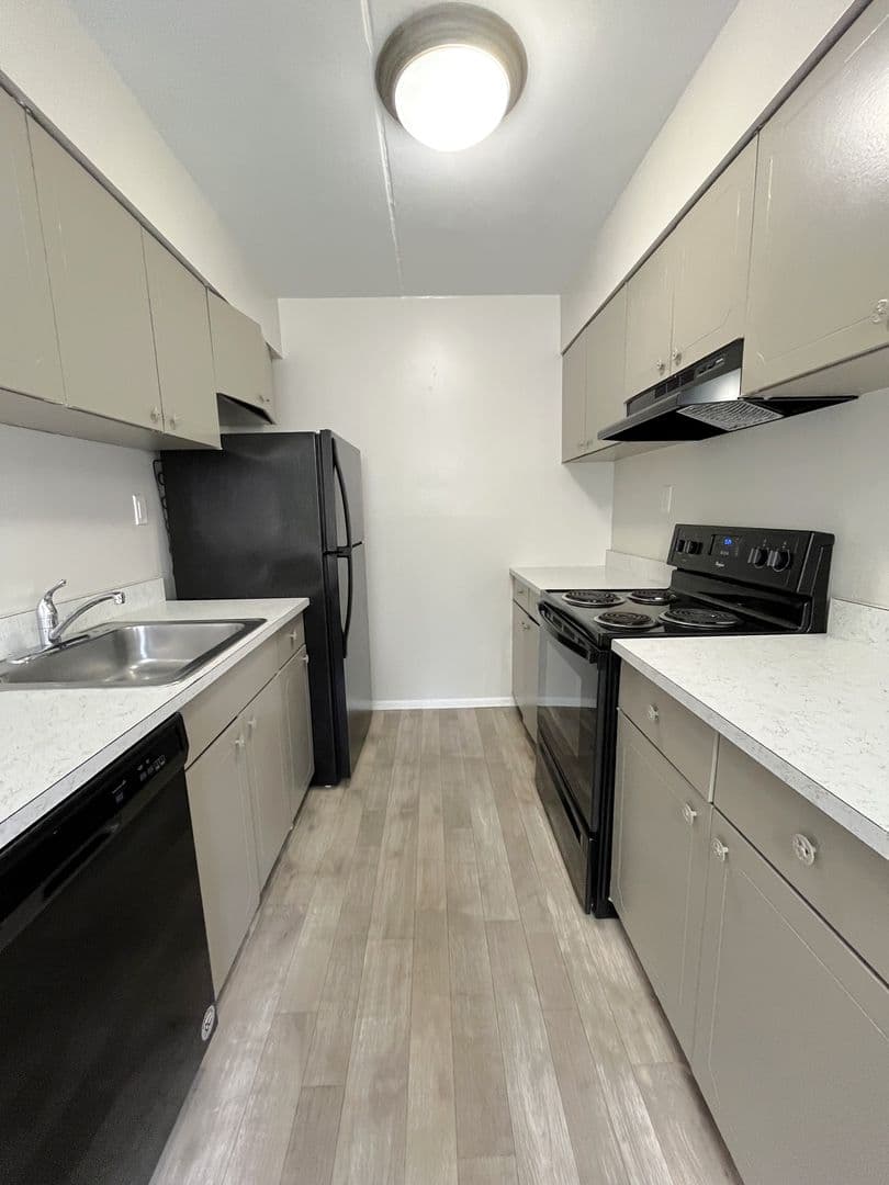 Drexel Hill Apartment: 100 Shadeland Avenue