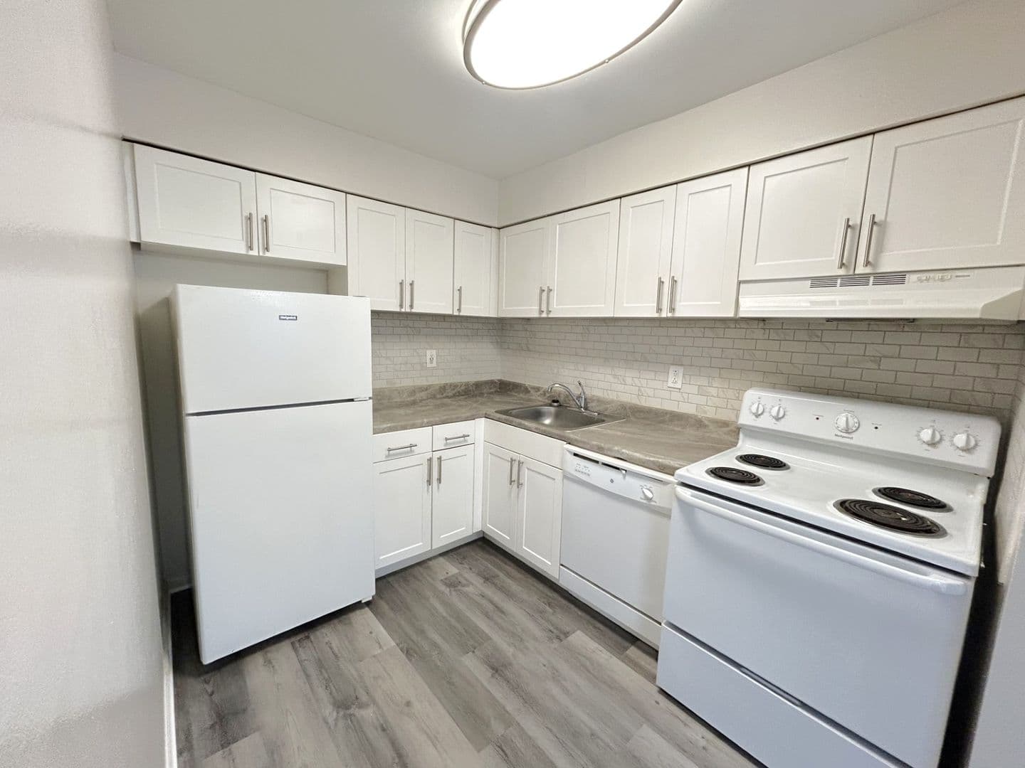 Secane Apartment: 151 S. Bishop Avenue