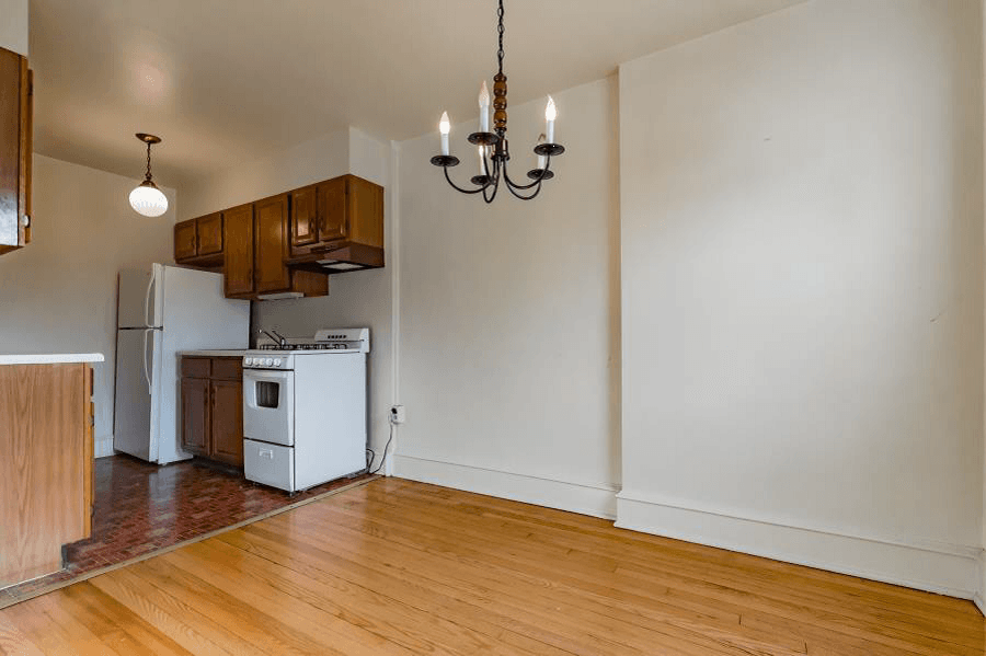 Upper Darby Apartment: 7246 Hazel Avenue