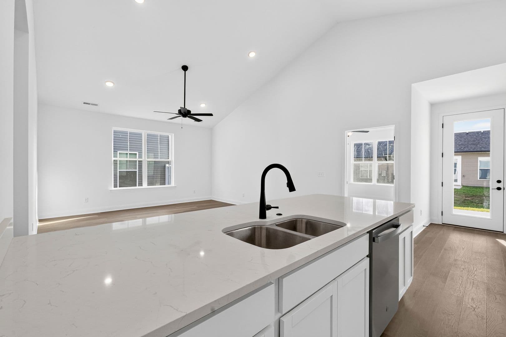 Ooltewah House: 6587 Elizabeth Ann Way