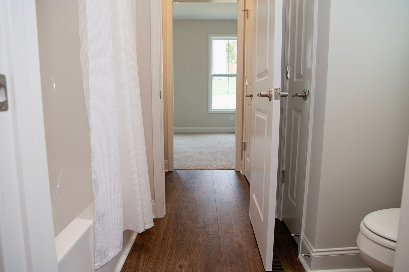 knoxville House: 8115 Chapel Hill RH32