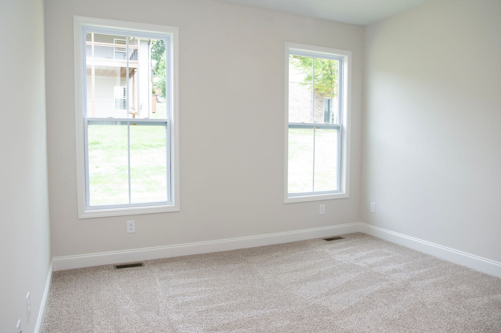 knoxville House: 8115 Chapel Hill RH32
