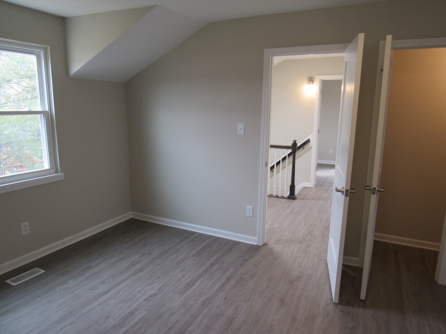 Knoxville House: 7259 Brickey Lane