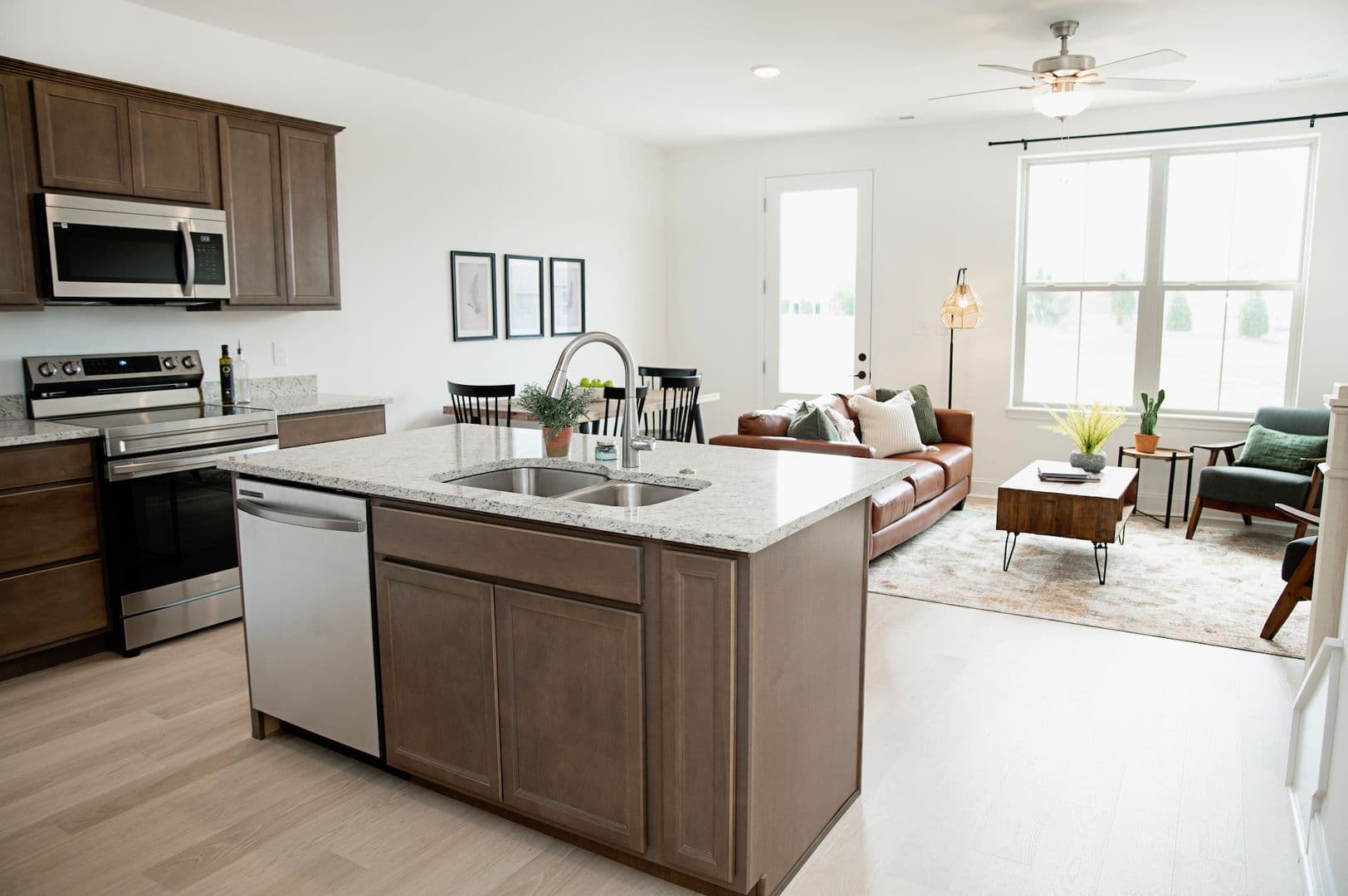 Maryville House: 113 Goose Lndg