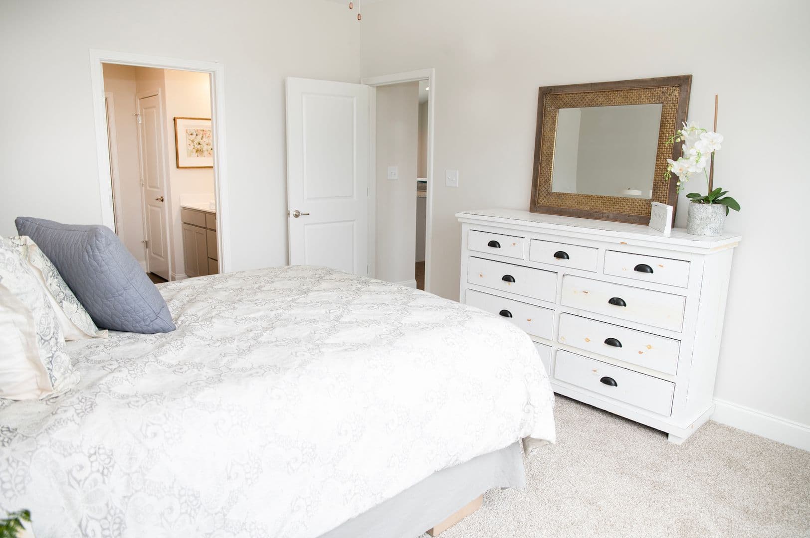 knoxville House: 8115 Chapel Hill RH32