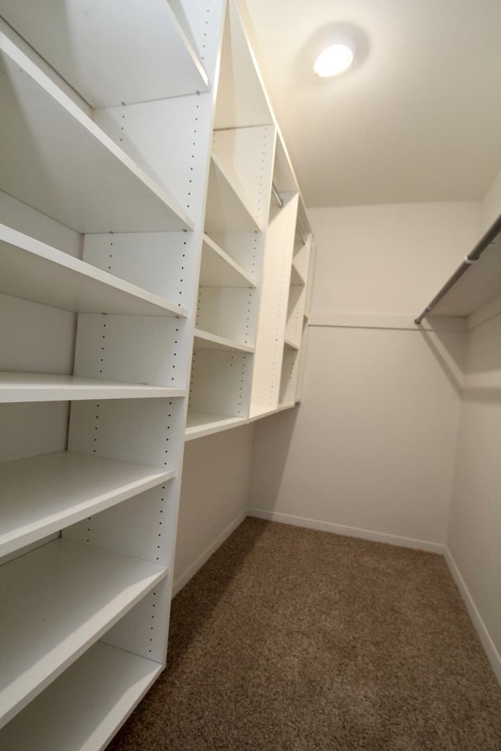 Norwalk Apartment: 204 Flax Hill Road