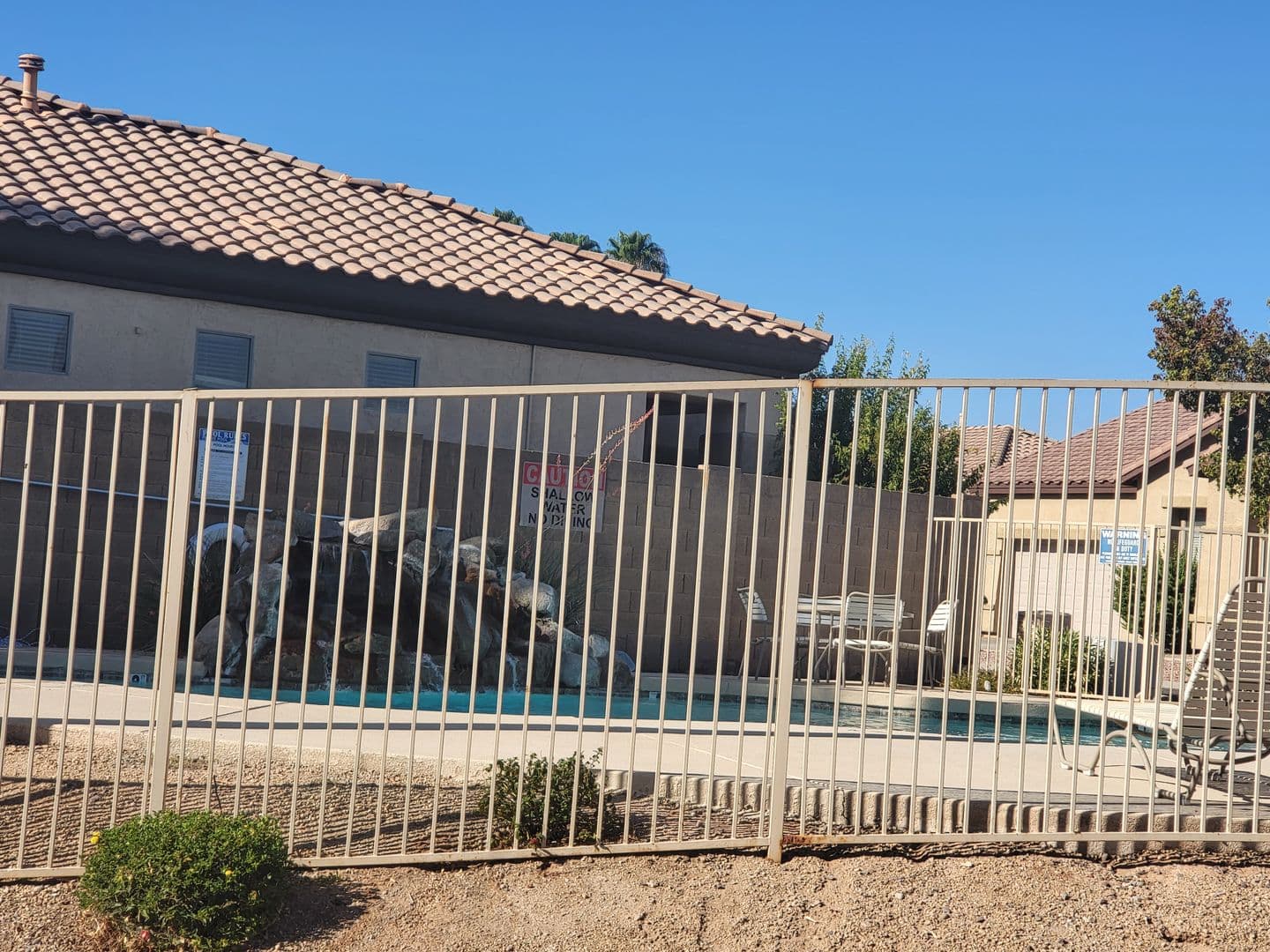 Chandler House: 833 E Sheffield Ave.