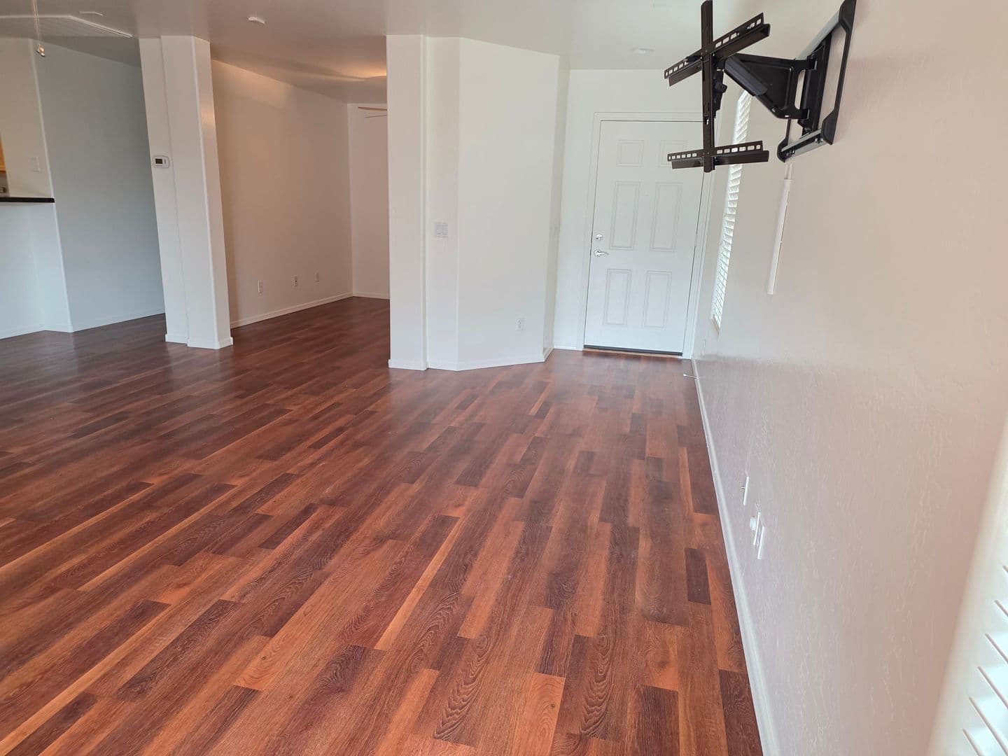 Maricopa House: 22175 N Bishop Dr