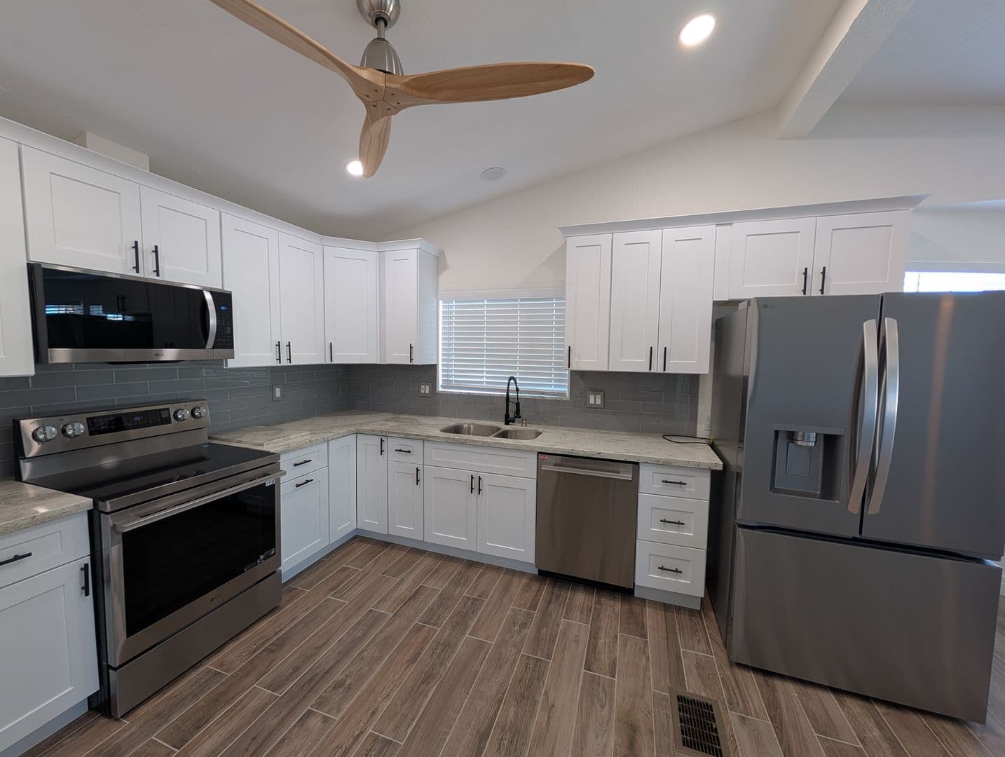 Sun Lakes House: 26601 S Trevino Dr.