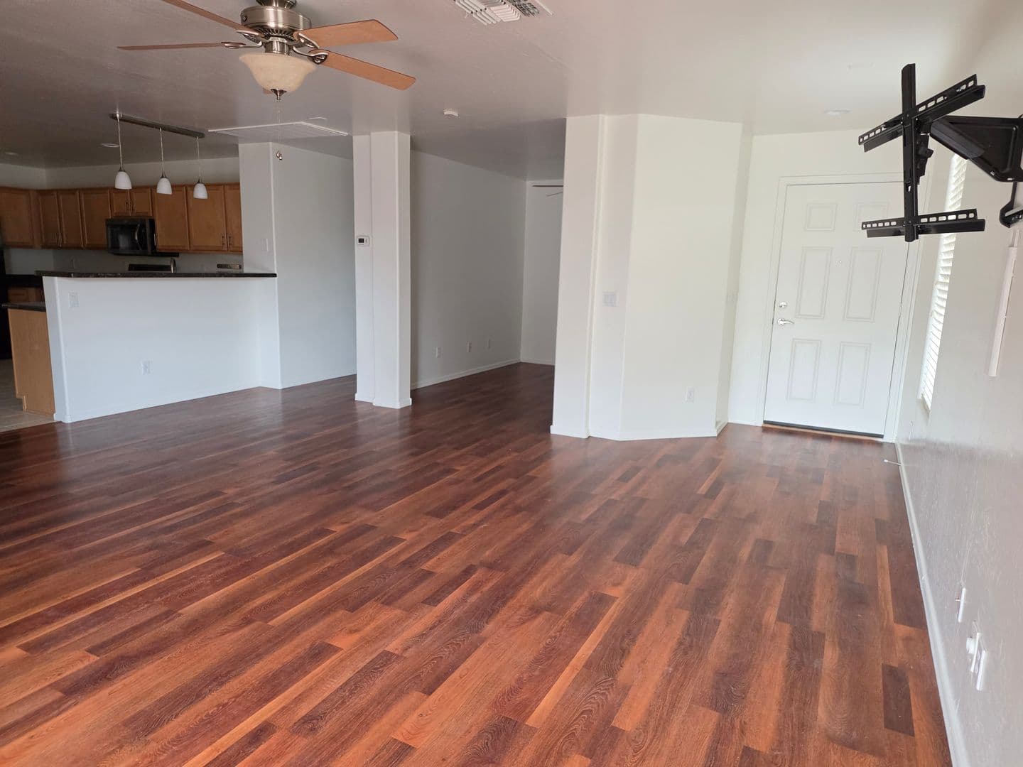 Maricopa House: 22175 N Bishop Dr