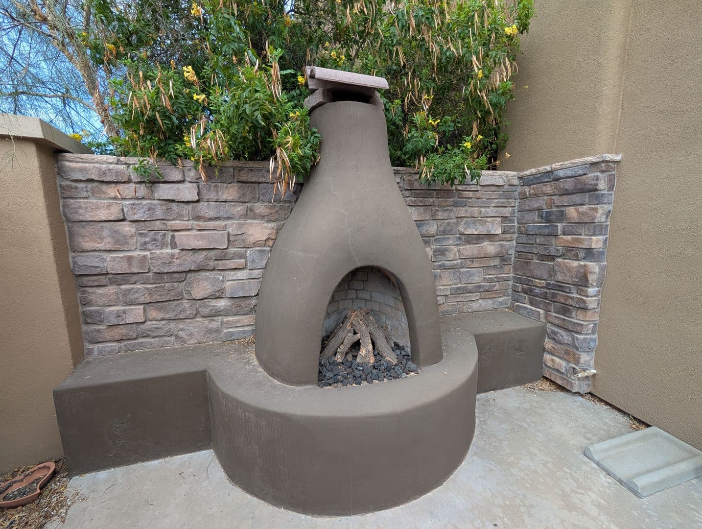 Cave Creek House: 6145 E Cave Creek Rd., #102
