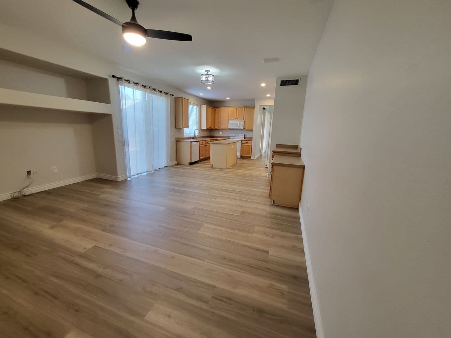 Chandler House: 833 E Sheffield Ave.