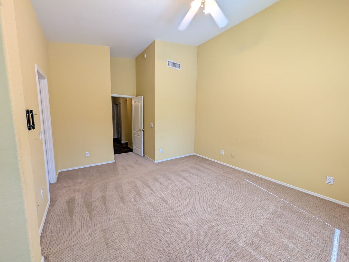 Chandler House: 2481 E Fairview St.