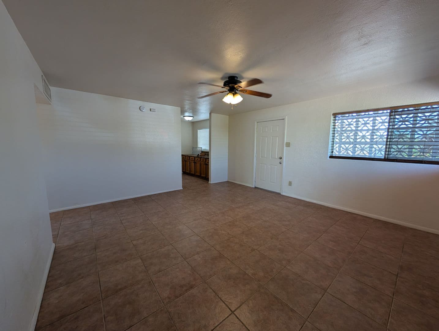 Tempe House: 810 W 12th St.