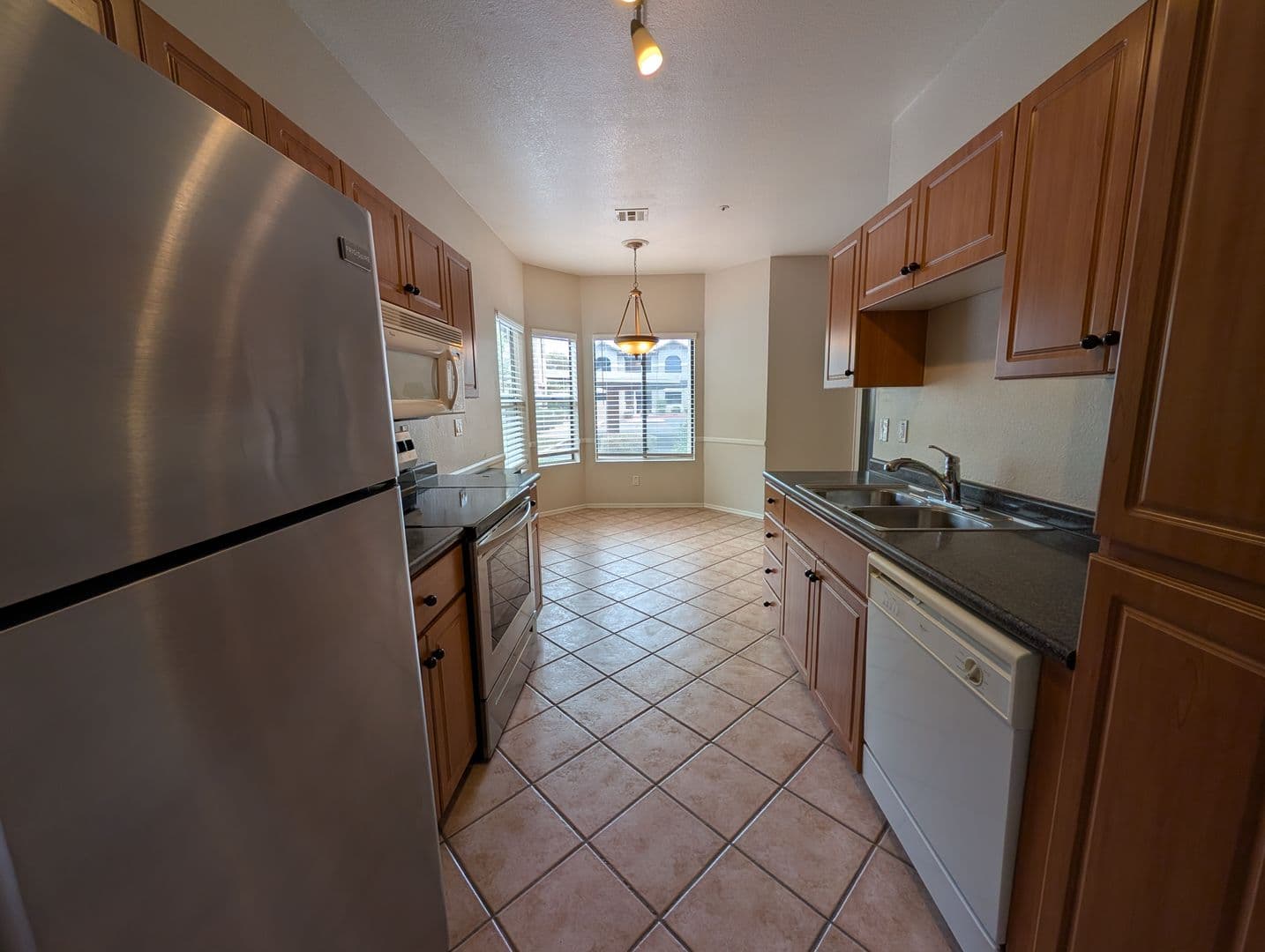 Scottsdale House: 9600 N 96th St Apt 124