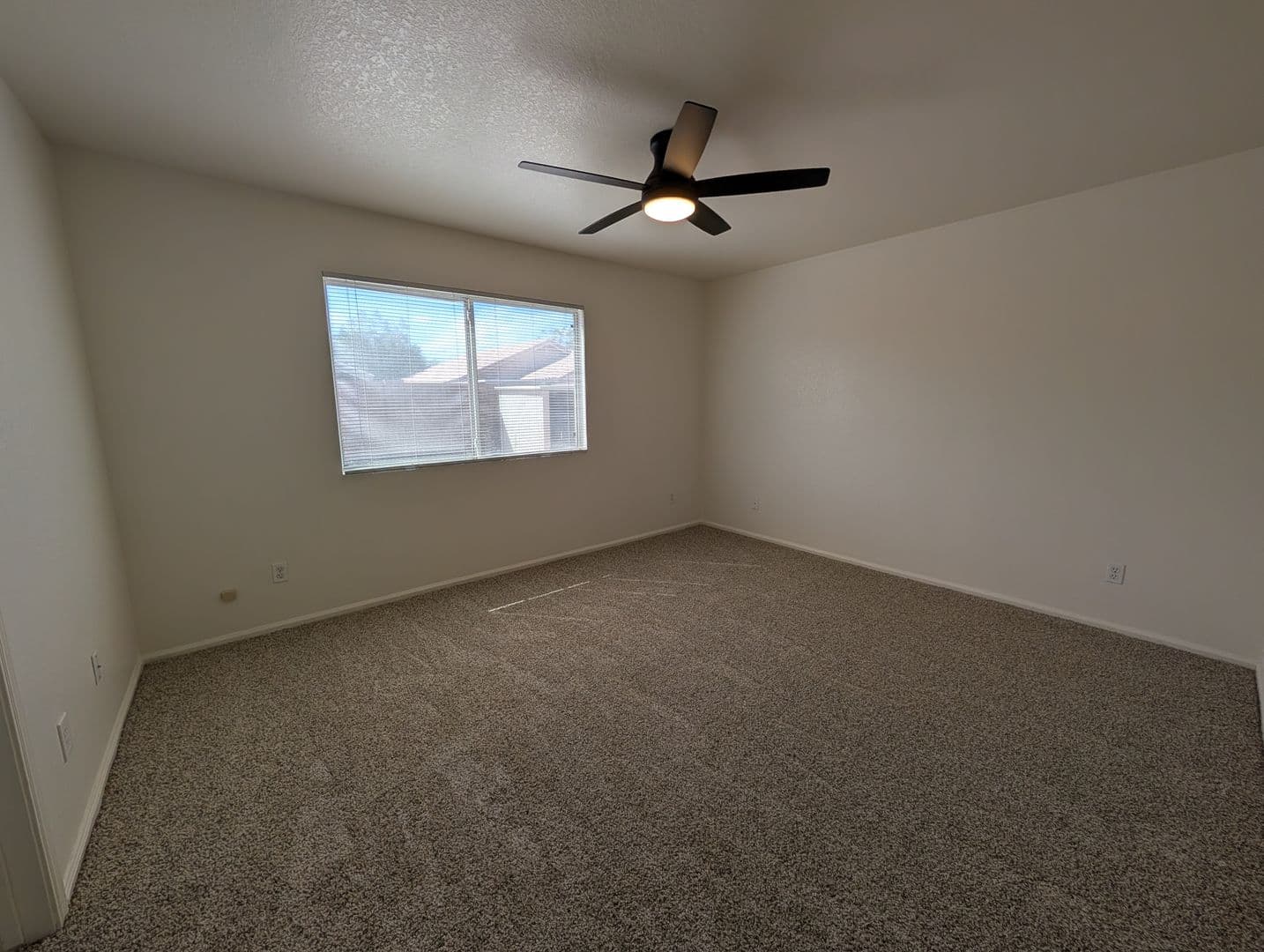 Mesa House: 4941 E Colby St