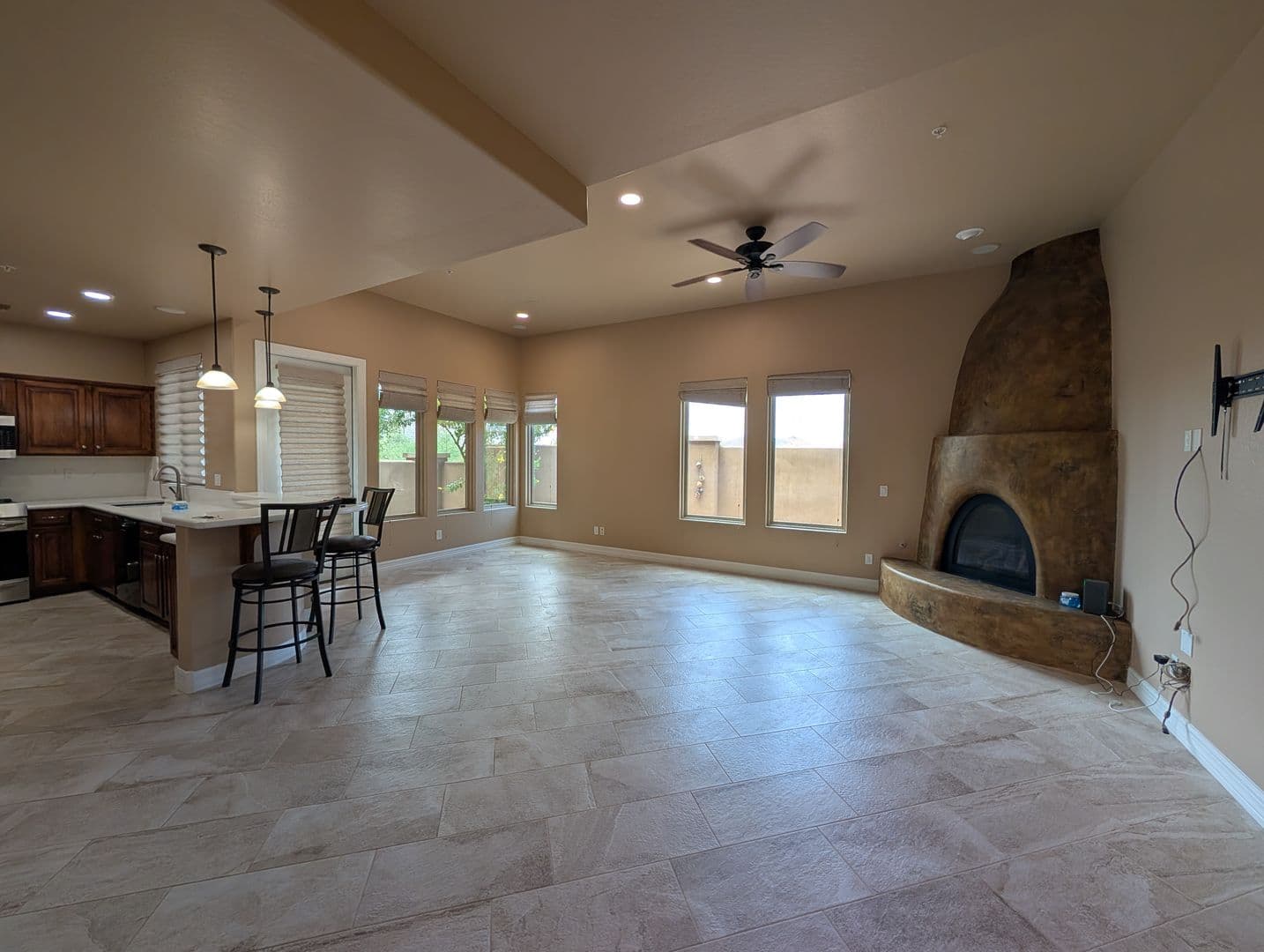 Cave Creek House: 6145 E Cave Creek Rd., #102