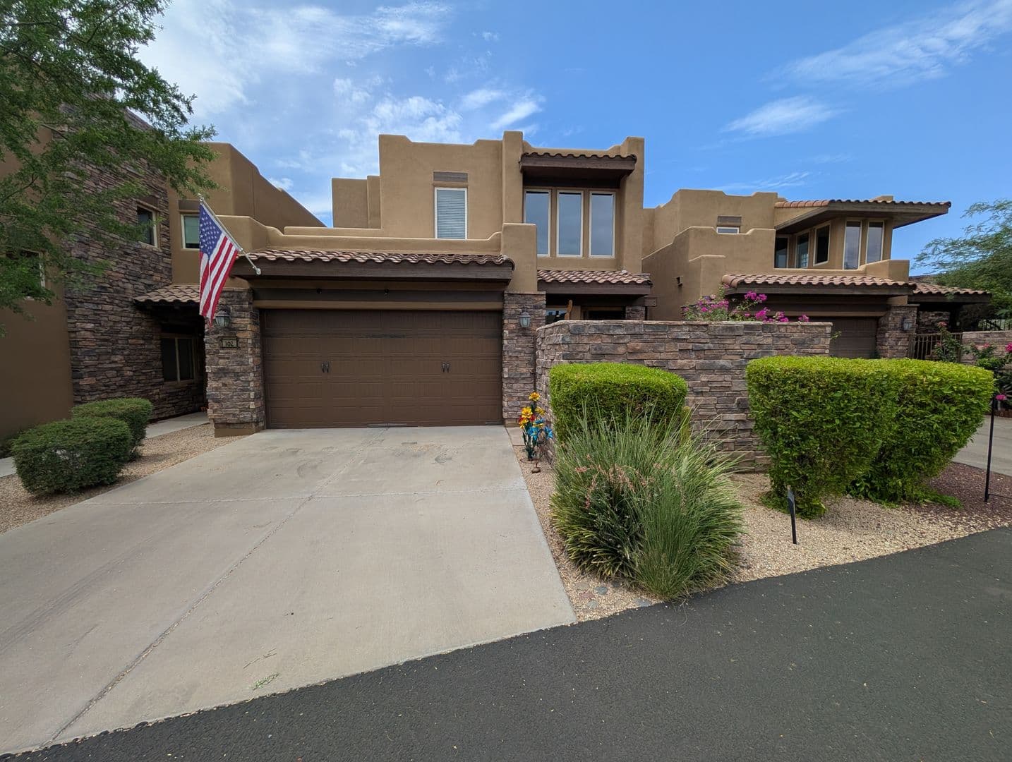 Cave Creek House: 6145 E Cave Creek Rd., #102