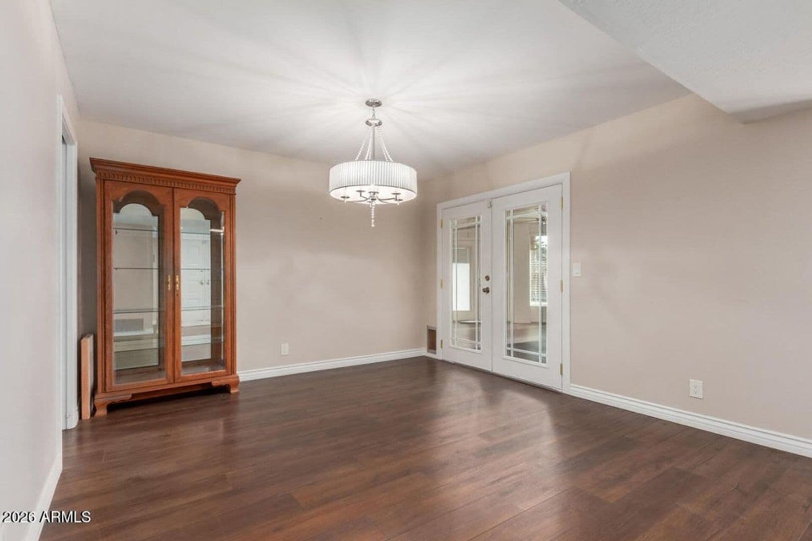 Chandler House: 481 W Half Moon Way