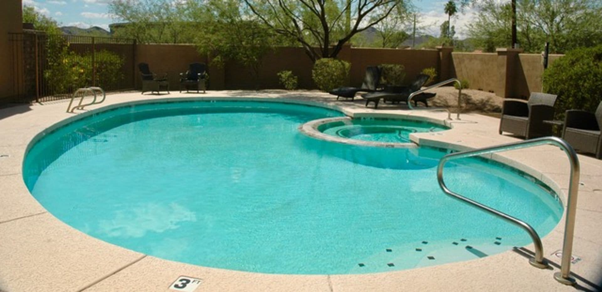 Cave Creek House: 6145 E Cave Creek Rd. #203