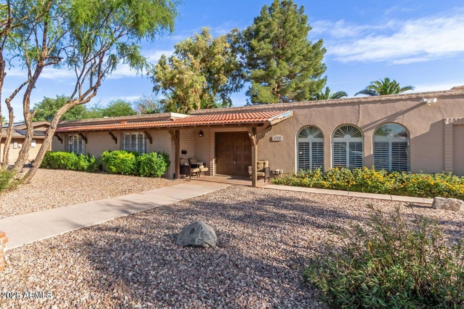 Chandler House: 481 W Half Moon Way