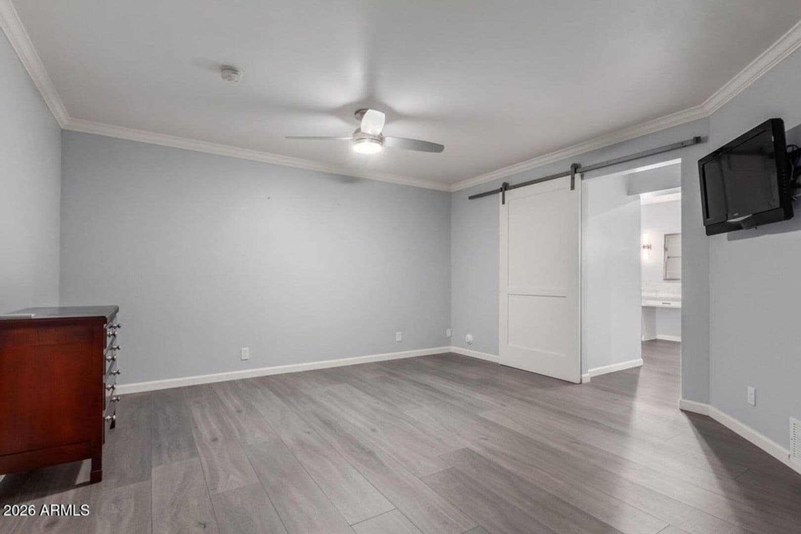 Chandler House: 481 W Half Moon Way