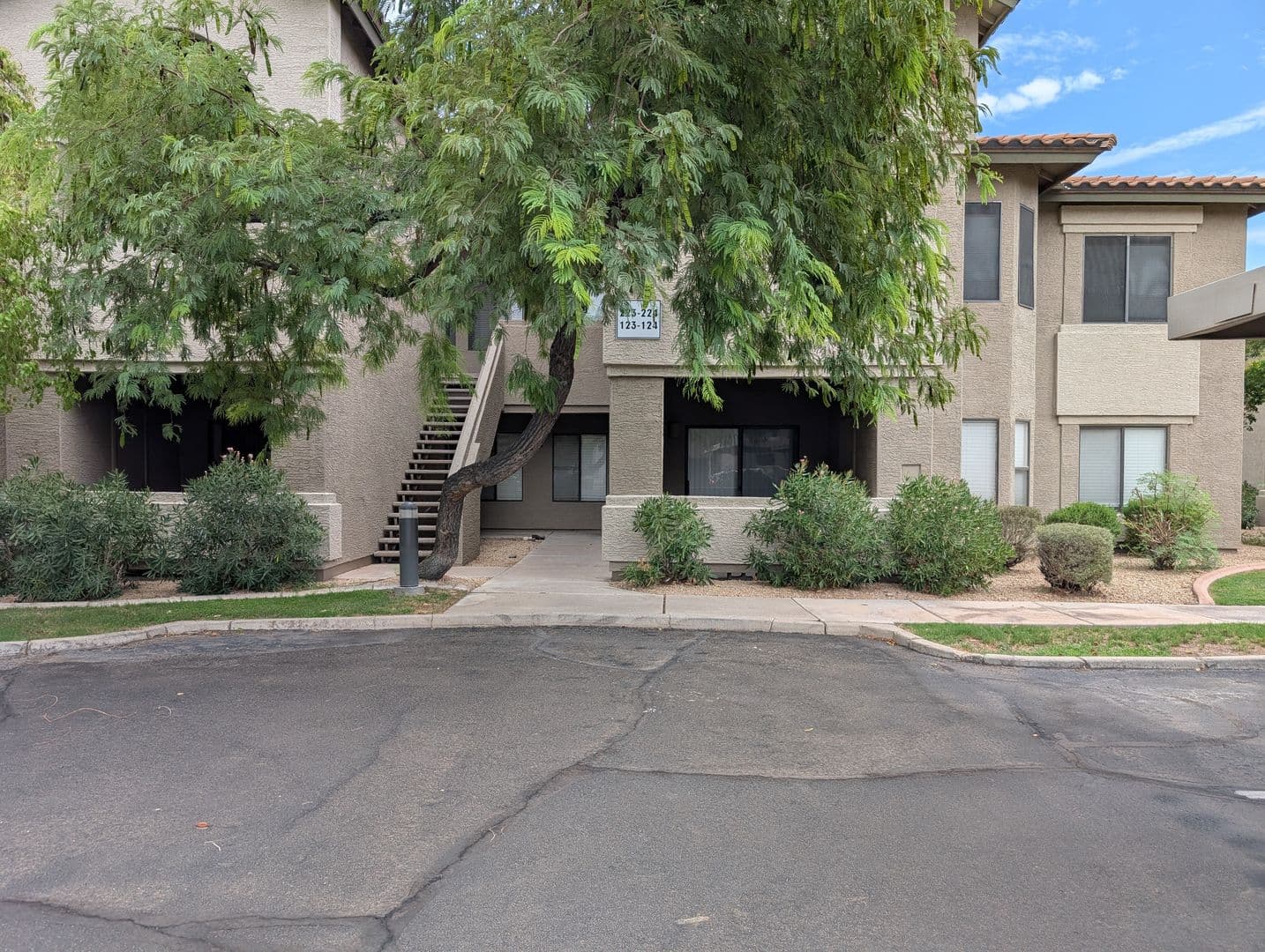 Scottsdale House: 9600 N 96th St Apt 124