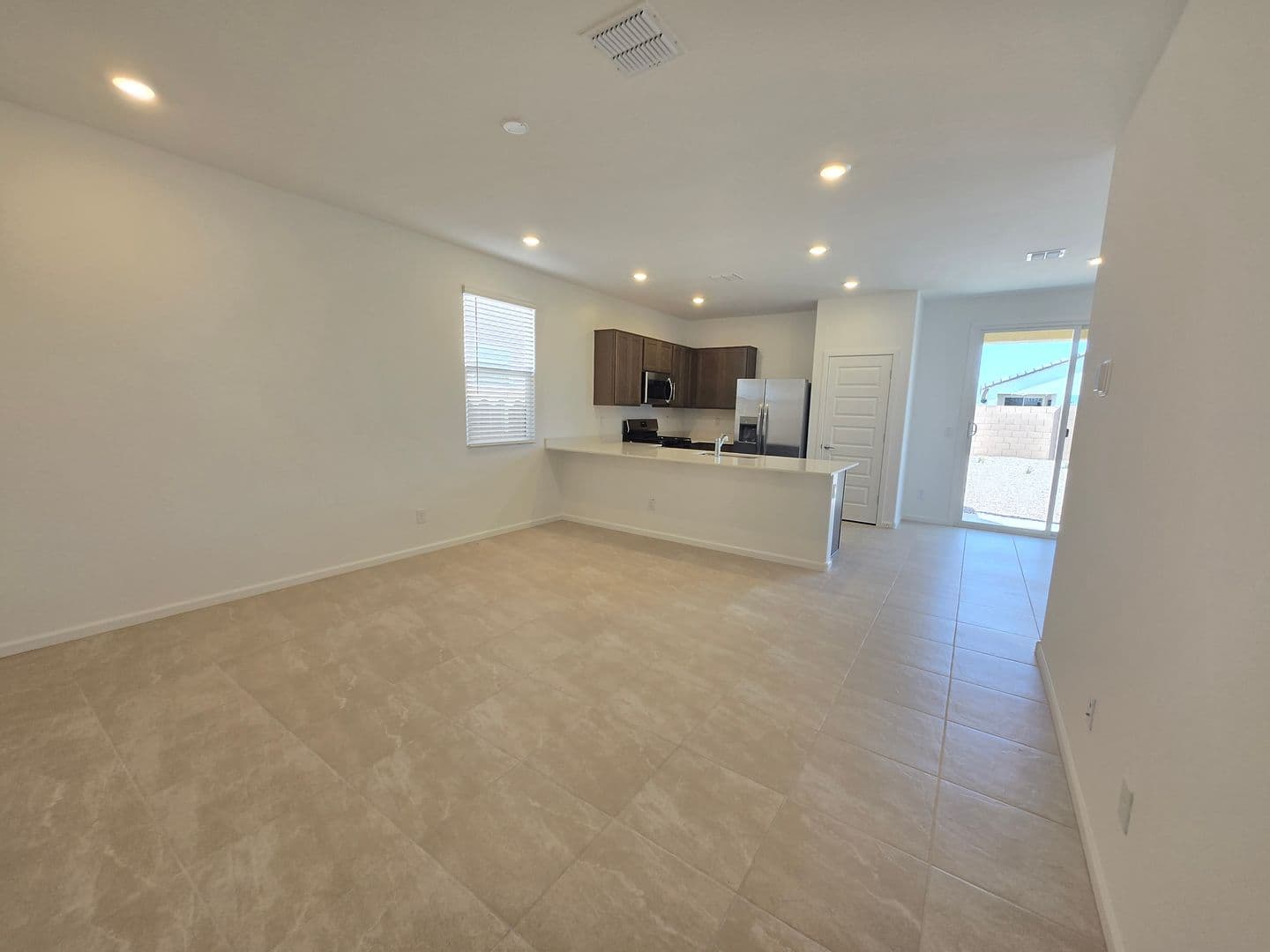 San Tan Valley House: 4720 E Amethyst Ln