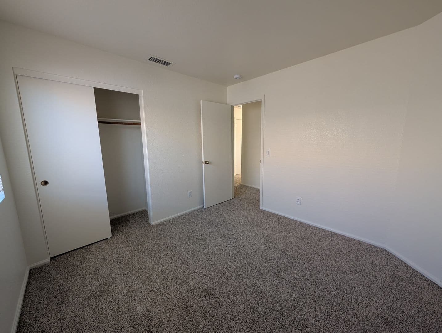 Mesa House: 4941 E Colby St