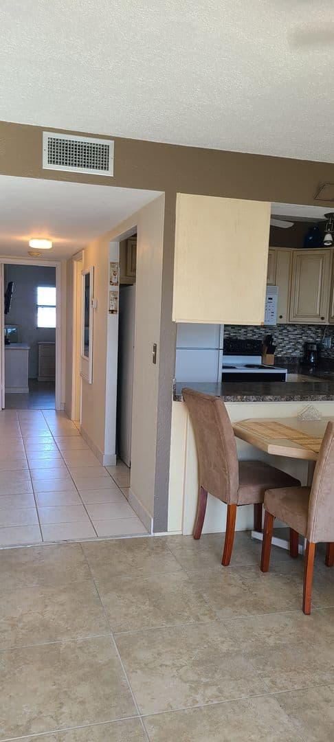 DAYTONA BEACH Condo: 1437 N ATLANTIC AVE., UNIT #302