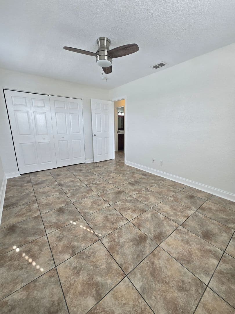 DAYTONA BEACH Condo: 432 AUBURN DRIVE, UNIT 204