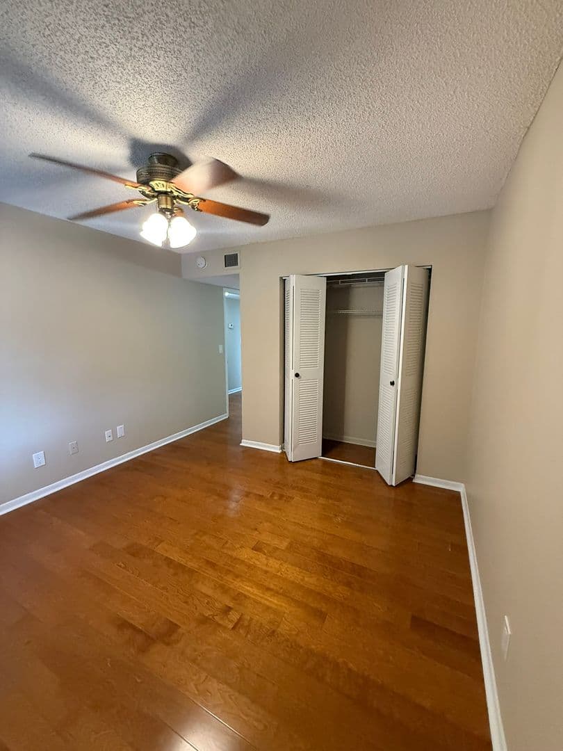 DELTONA Condo: 130 JASMINE WOODS CT.