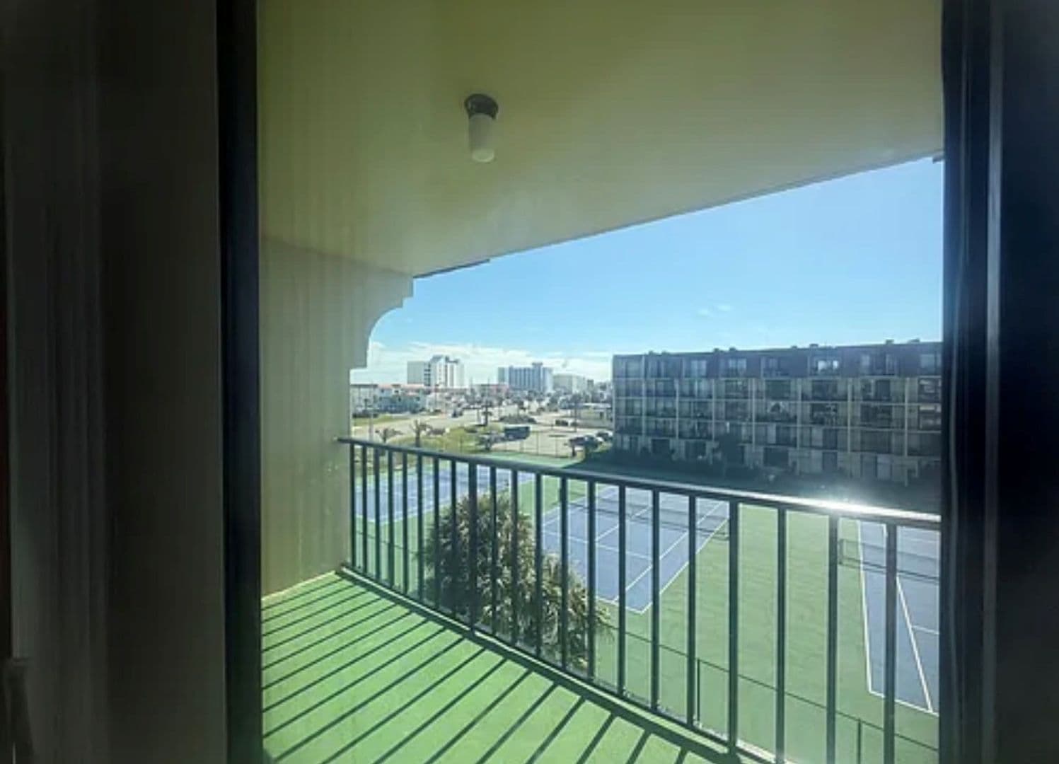 Daytona Beach Condo: 1441 N. Atlantic Ave.
