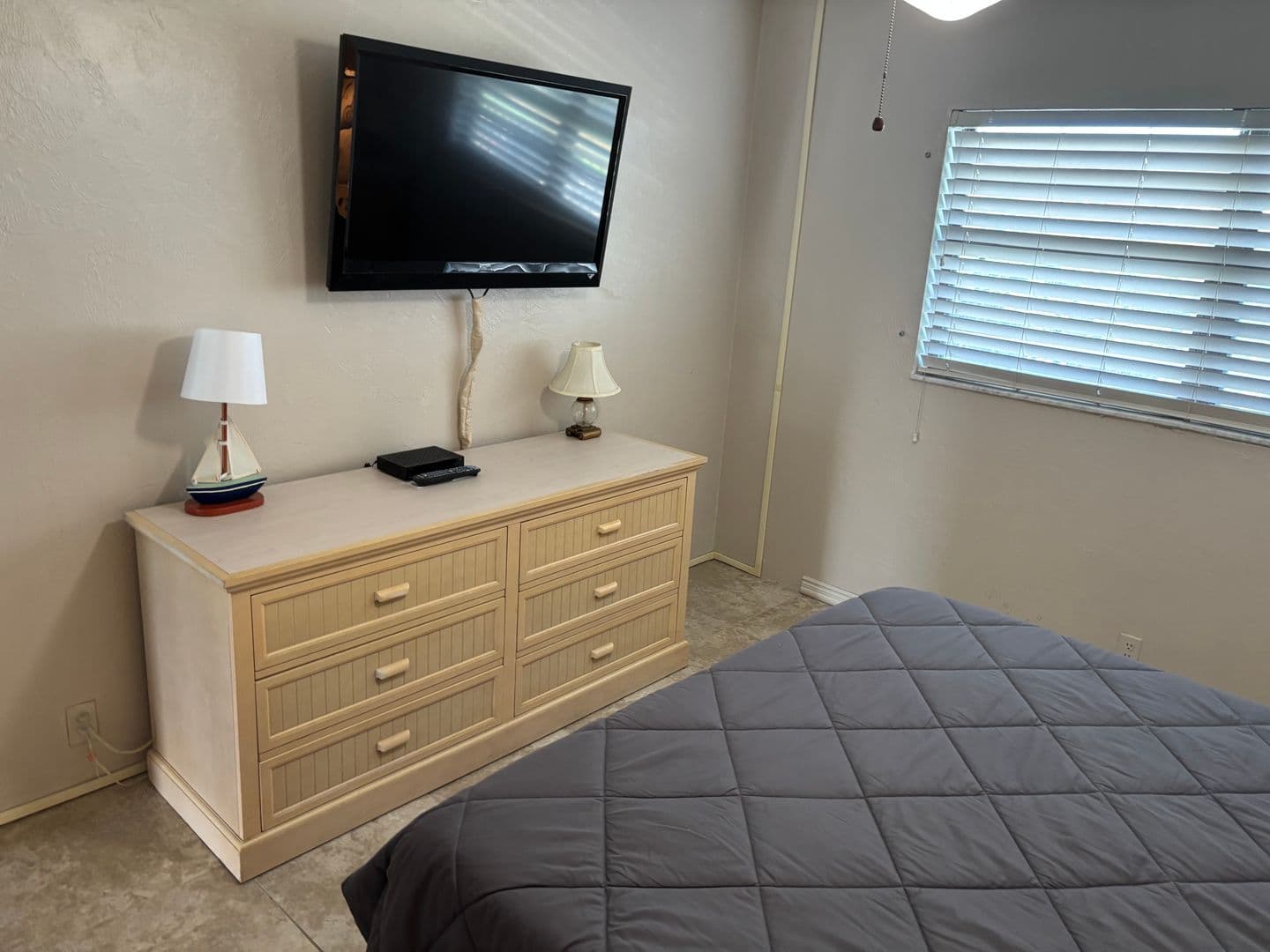 DAYTONA BEACH Condo: 1437 N ATLANTIC AVE., UNIT #302