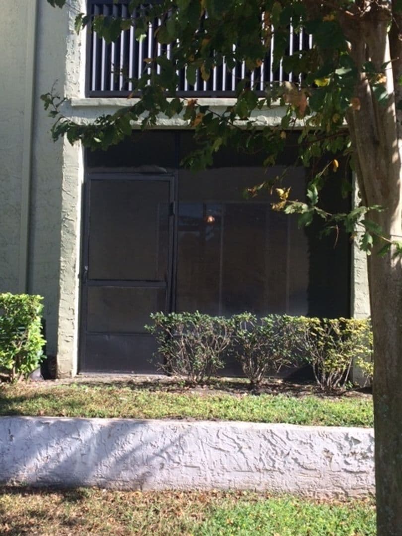 ALTAMONTE SPRINGS Condo: 952 LAKE DESTINY ROAD, UNIT B