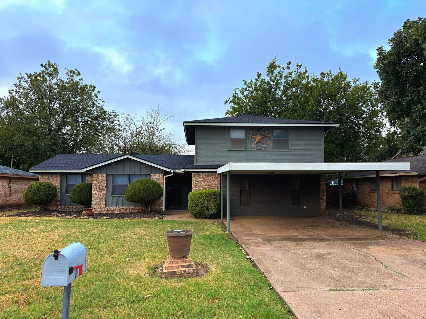 Iowa Park House: 1506 Douglas