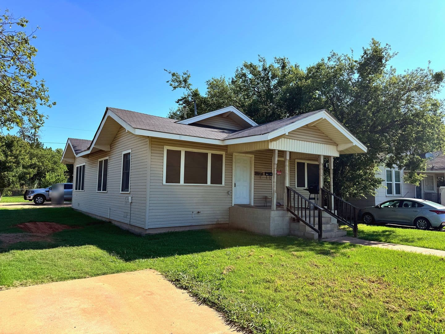 Wichita Falls Apartment: 1652 Collins Avenue