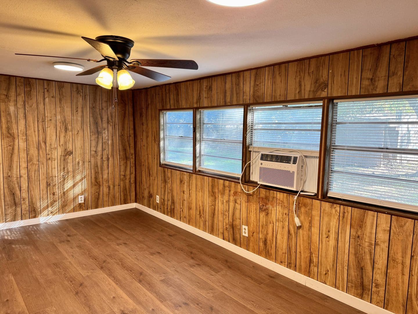 Burkburnett House: 704 Reagan Street