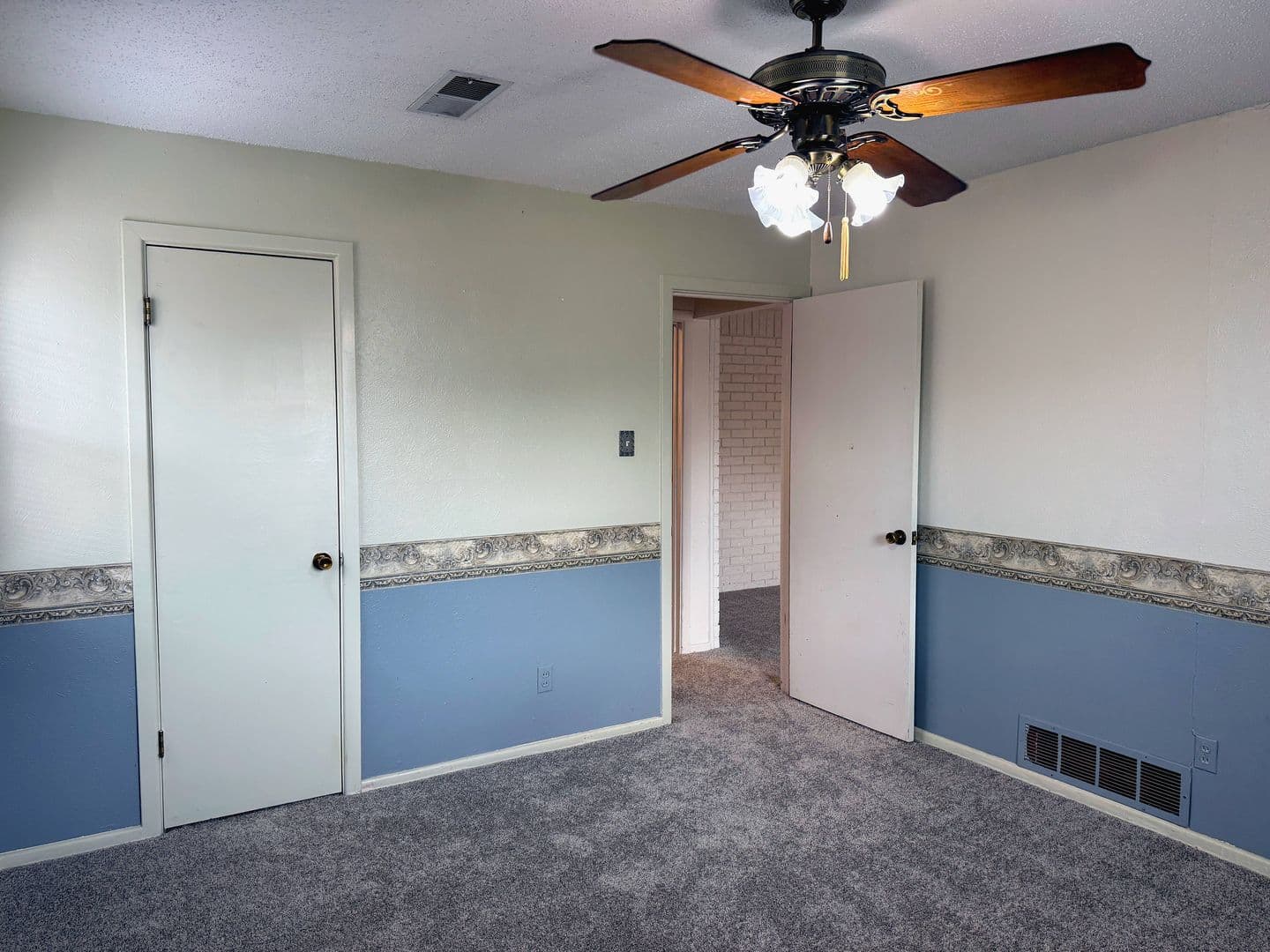 Iowa Park House: 1506 Douglas