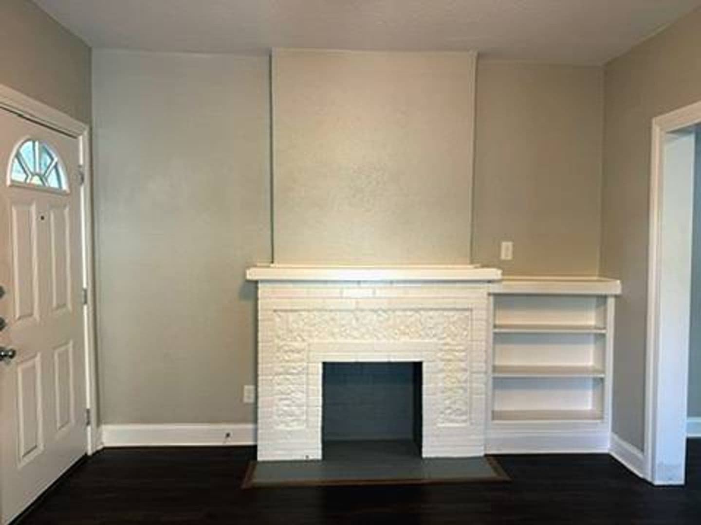 Wichita Falls Apartment: 1821 McGregor Avenue
