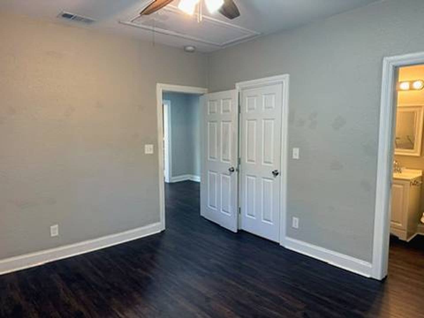 Wichita Falls Apartment: 1821 McGregor Avenue