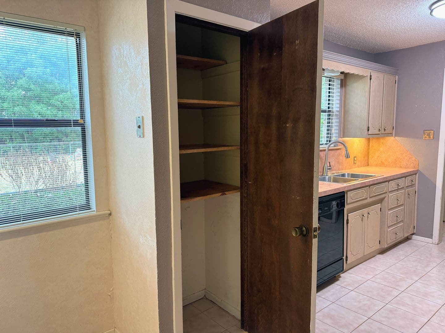 Iowa Park House: 1506 Douglas