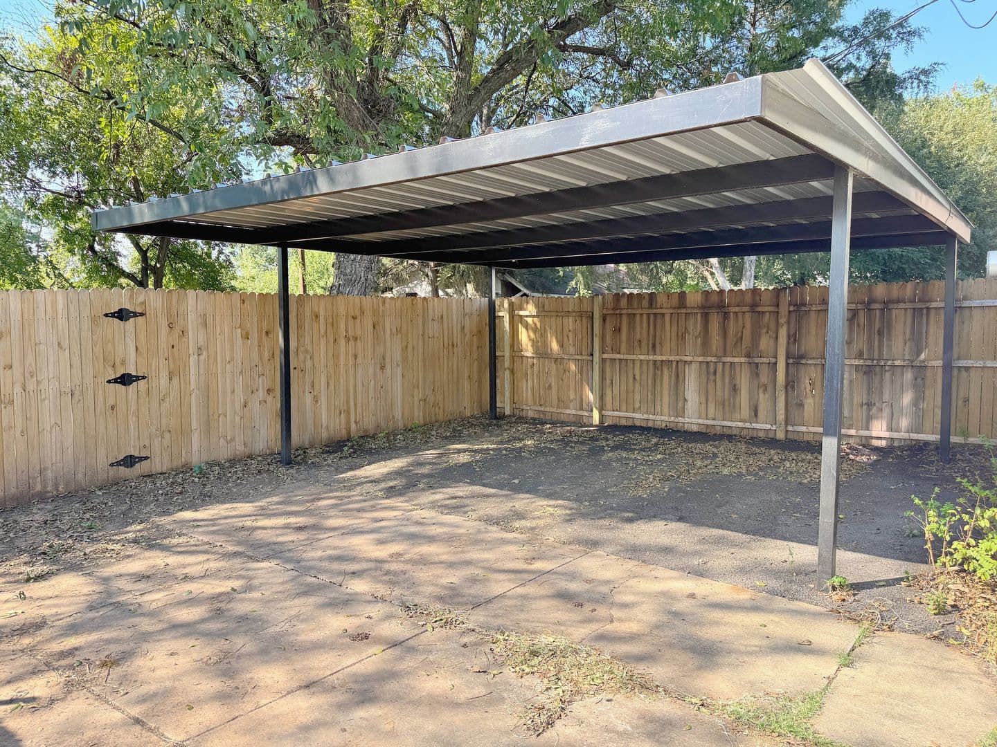 Wichita Falls Apartment: 1821 McGregor Avenue