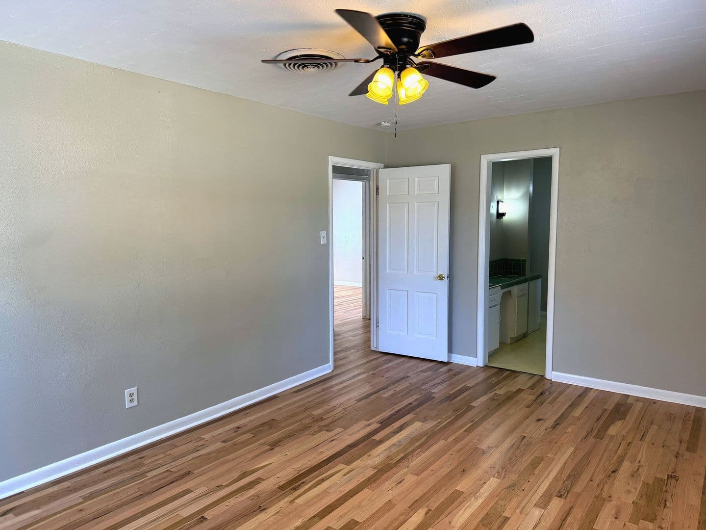 Wichita Falls House: 4513 Wynnwood