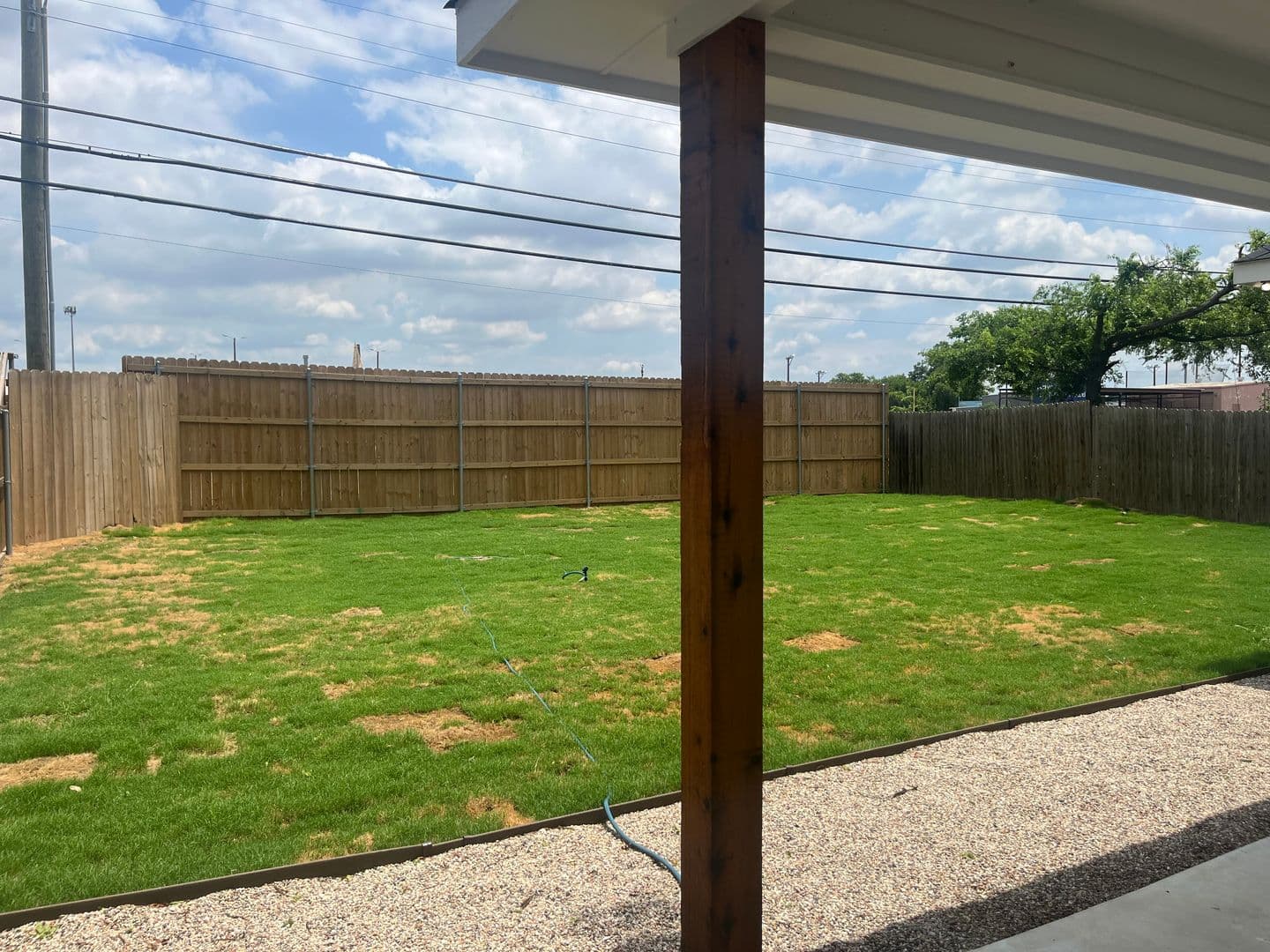 Fort Worth House: 2853 S Hills Ave