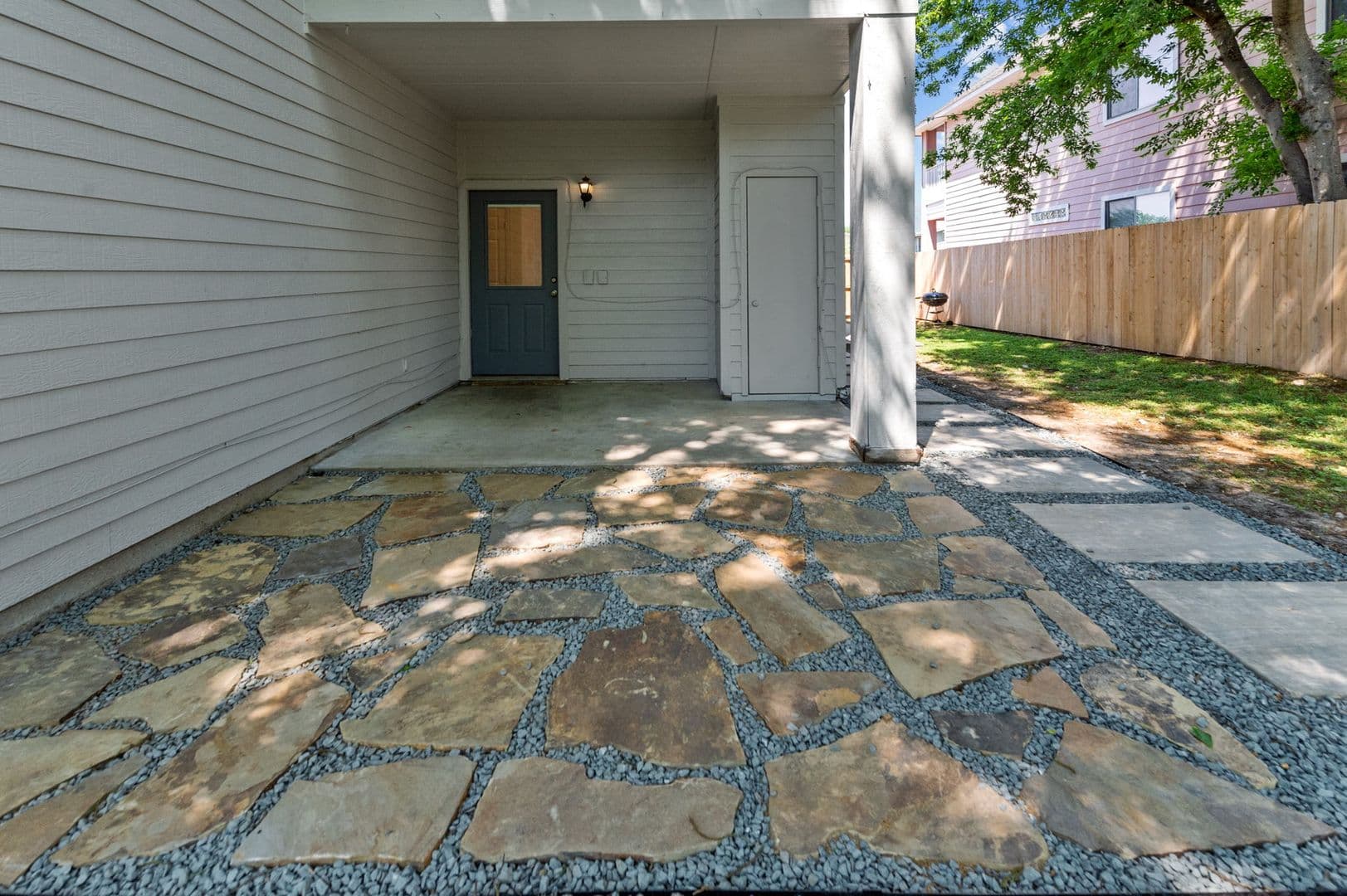 Fort Worth House: 2809 Wayside Dr