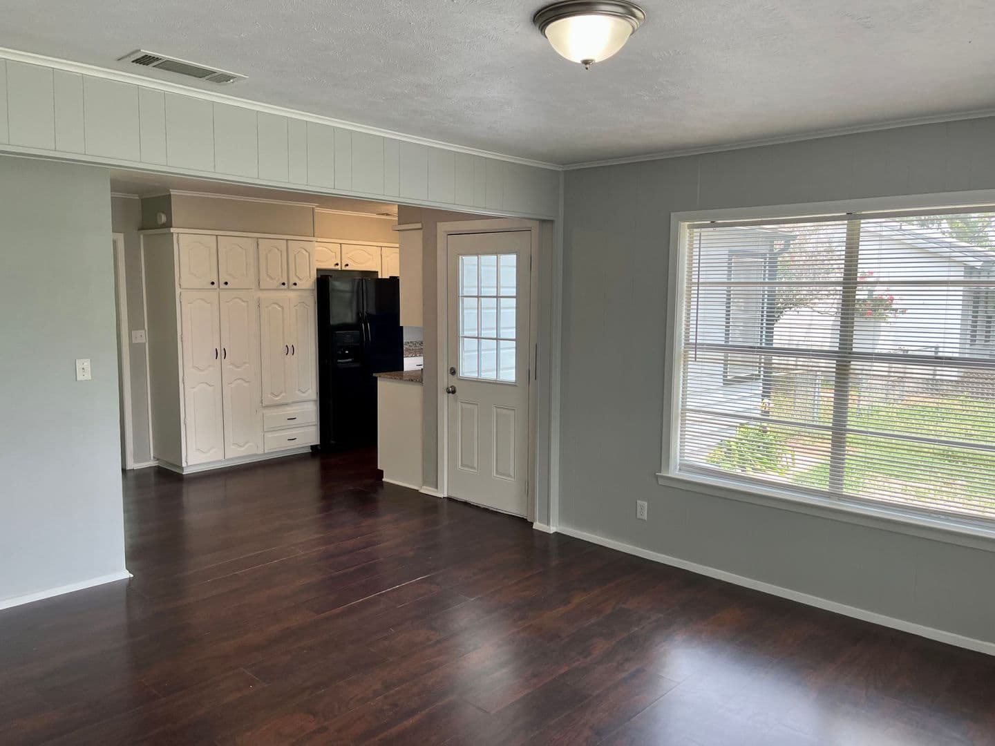 River Oaks House: 5021 Blackstone Dr